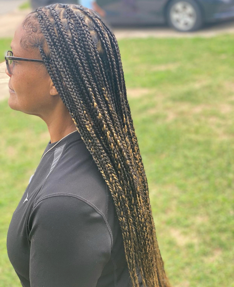 Medium Knotless Braids