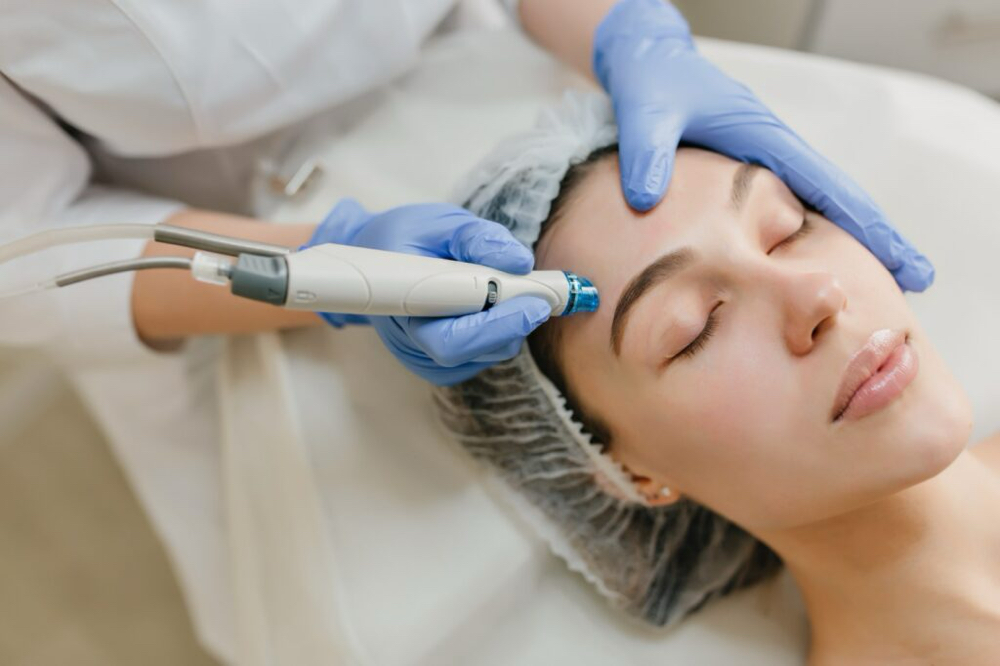 Deluxe HydraFacial