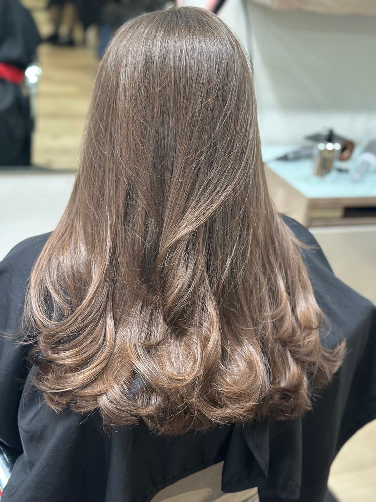 Wash, Blow-dry, Style
