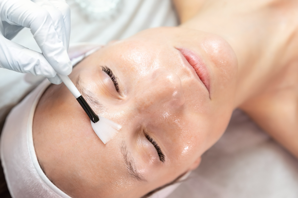 Pumpkin Facial W Dermaplane