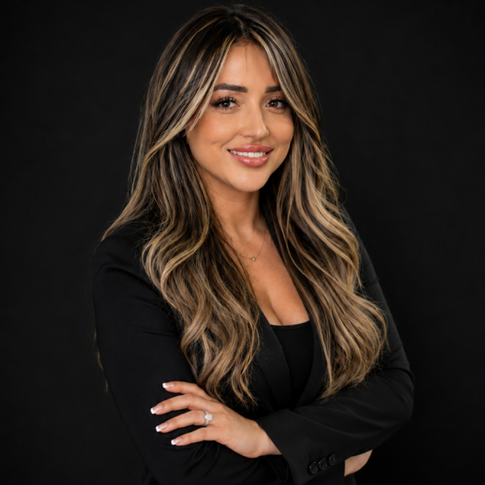 CONSULTATION at Ale Jaramillo Beauty Studio -           Salon & Spa in Tampa, FL