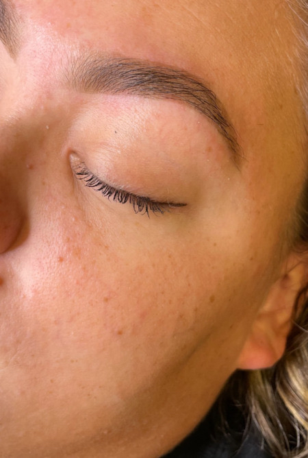 Brow Clean Up & Hybrid Tint