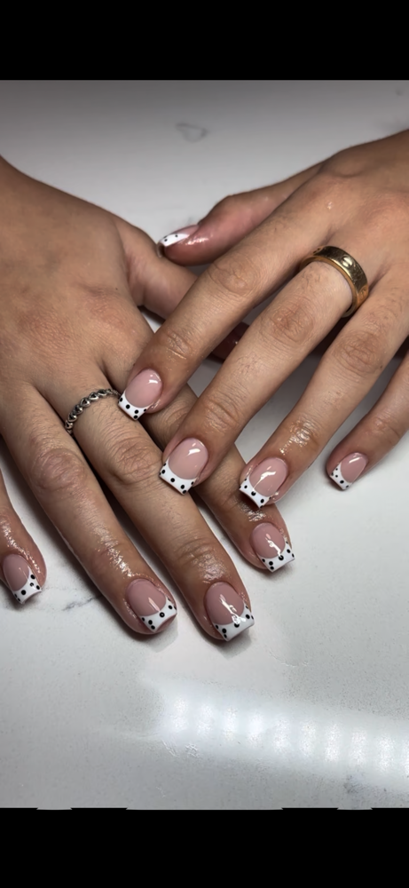 Structured Gel Mani
