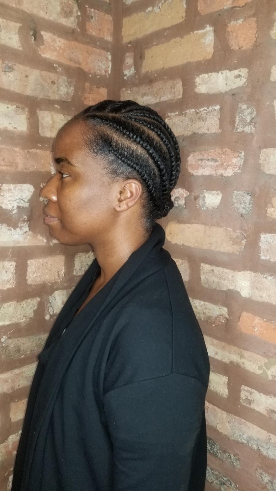 Flat Twist at ManelyBe.B in Chicago, IL