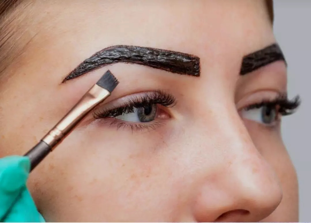 Brow Tint