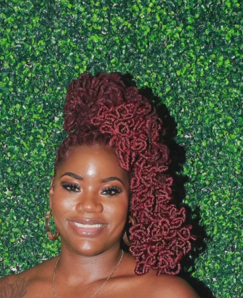 Extended Petal Loc Ponytail