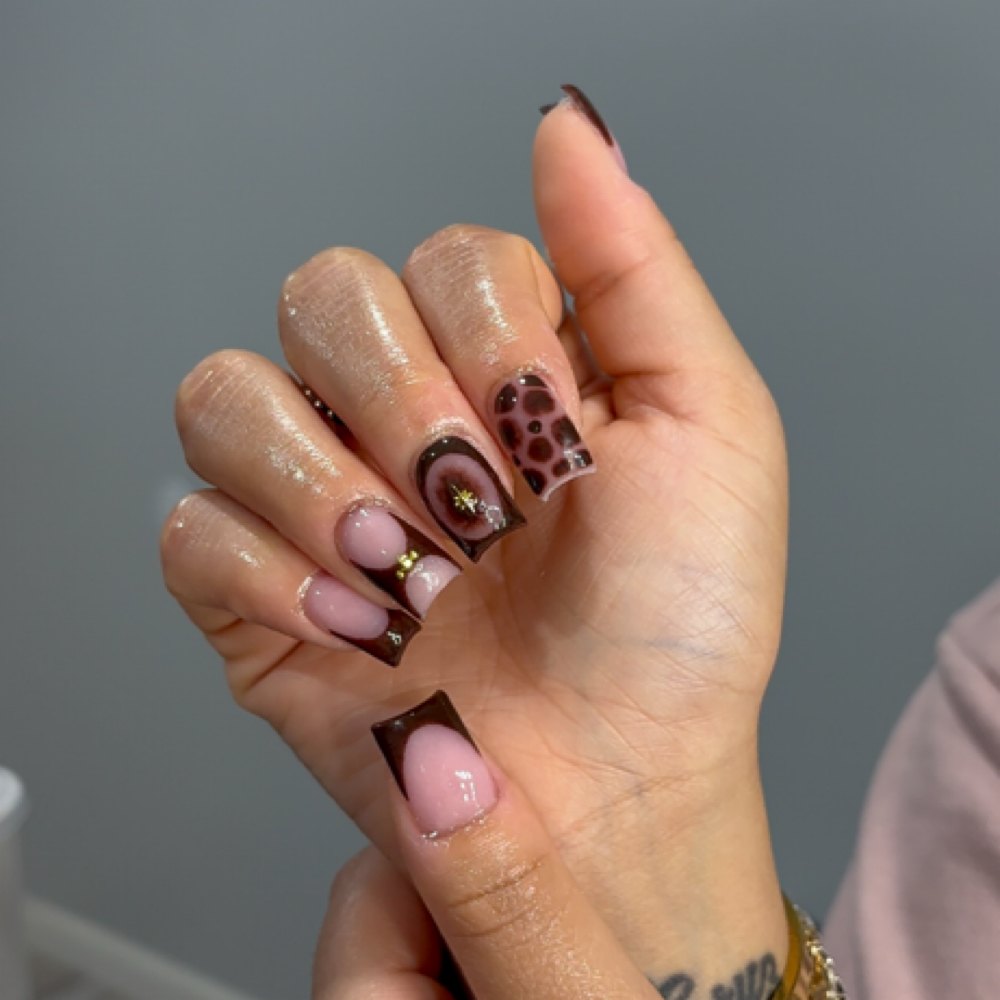 Short Acrylic at Divine Uplift Beauty in Upon Booking, NY