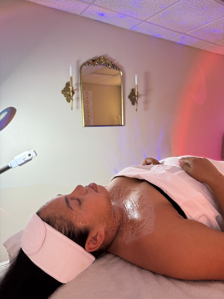 Nú Skin Signature Facial