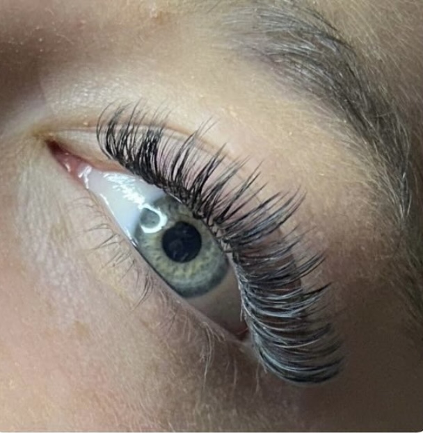 Hybrid Lash / Full Set