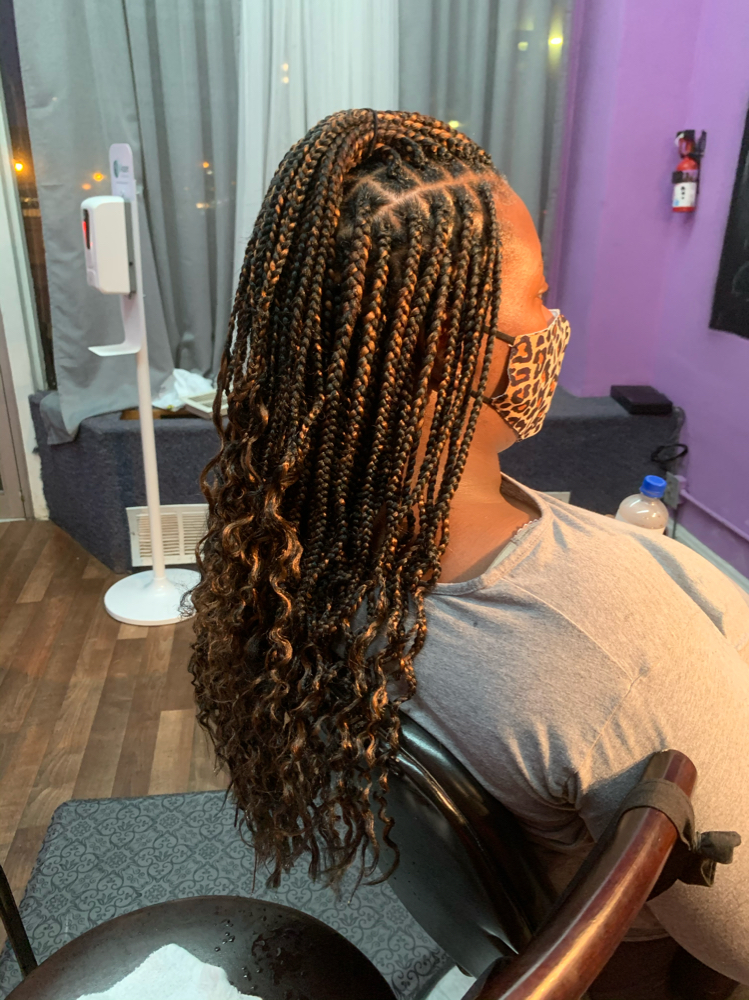 Small Knotless Braids
