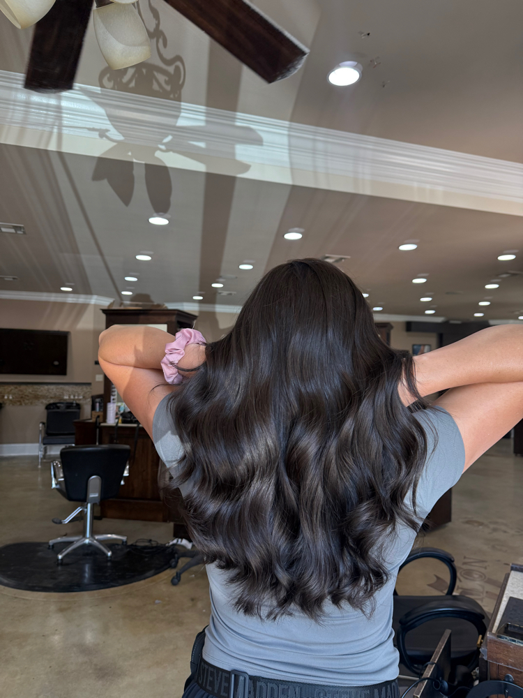 Single color at Alexia Garza in Hammond, LA