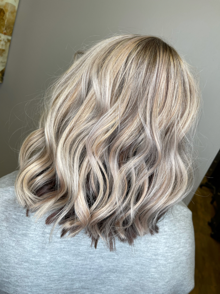 Toner/Gloss Refresh and Blowout