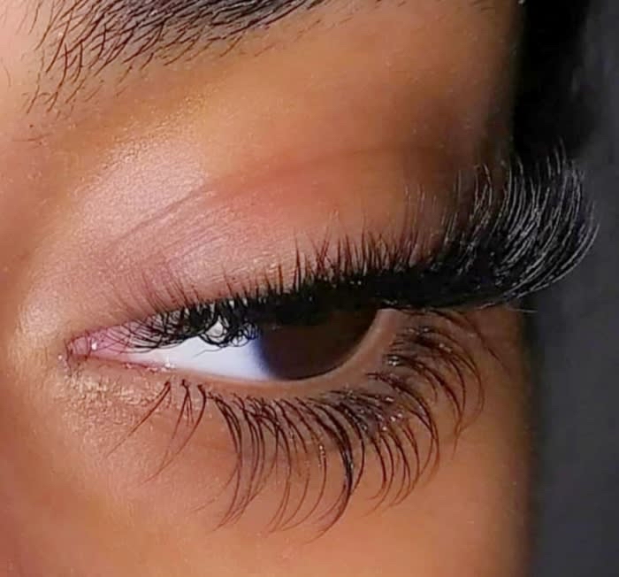 Bottom Lashes