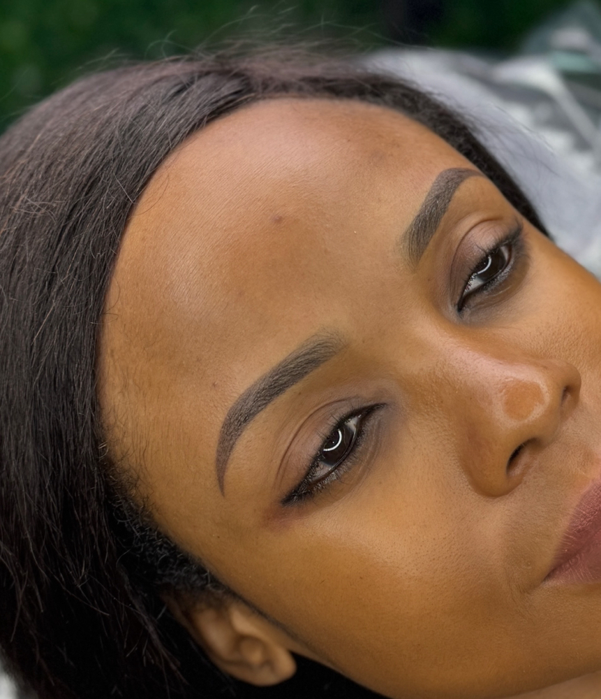 Ombré Powder Brows