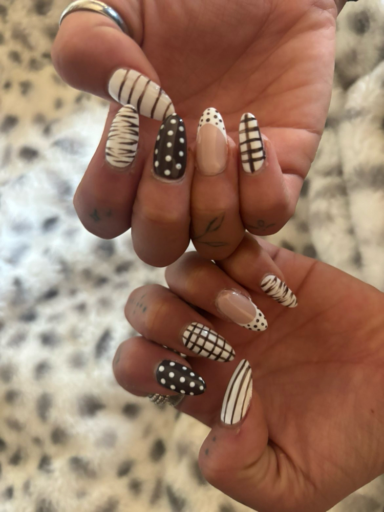 Full design at Mia’s nail bar in waukesha, WI