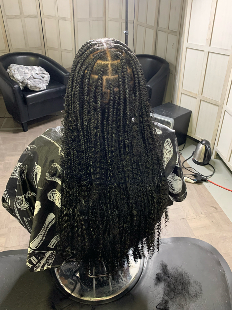 Boho Small Knotless Braids