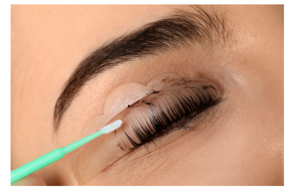 Lash Tinting