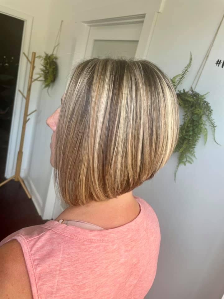 Womens Haircut/Simple Style