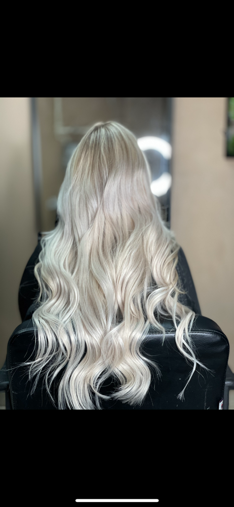Tape In Extensions Consulation