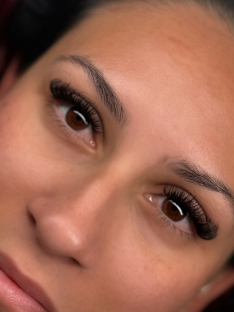 Volume Full Set at Dreamy Eyes And Skin in Palm Springs, FL