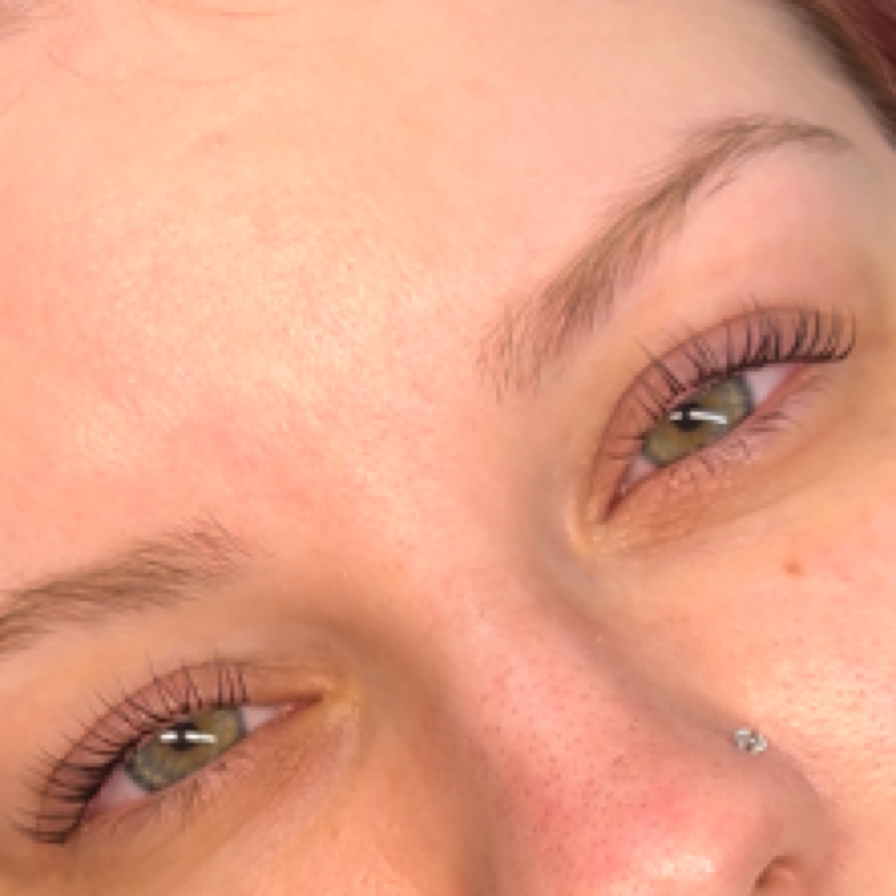 Lash Lift And Tint at SereniMari Esthetics in Toledo, OH