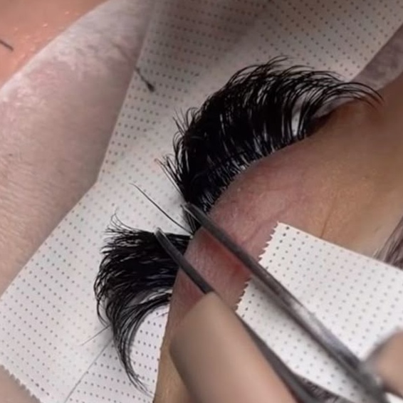 2 Week Fill Eyelash Extension