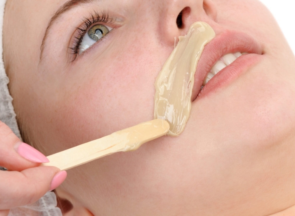 Lip And Chin Wax