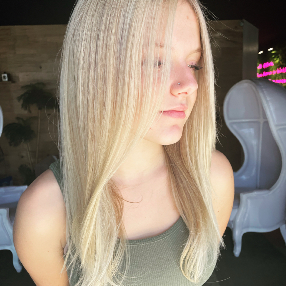 Signature Blonde at Blonde/HAUS in Las Vegas, NV