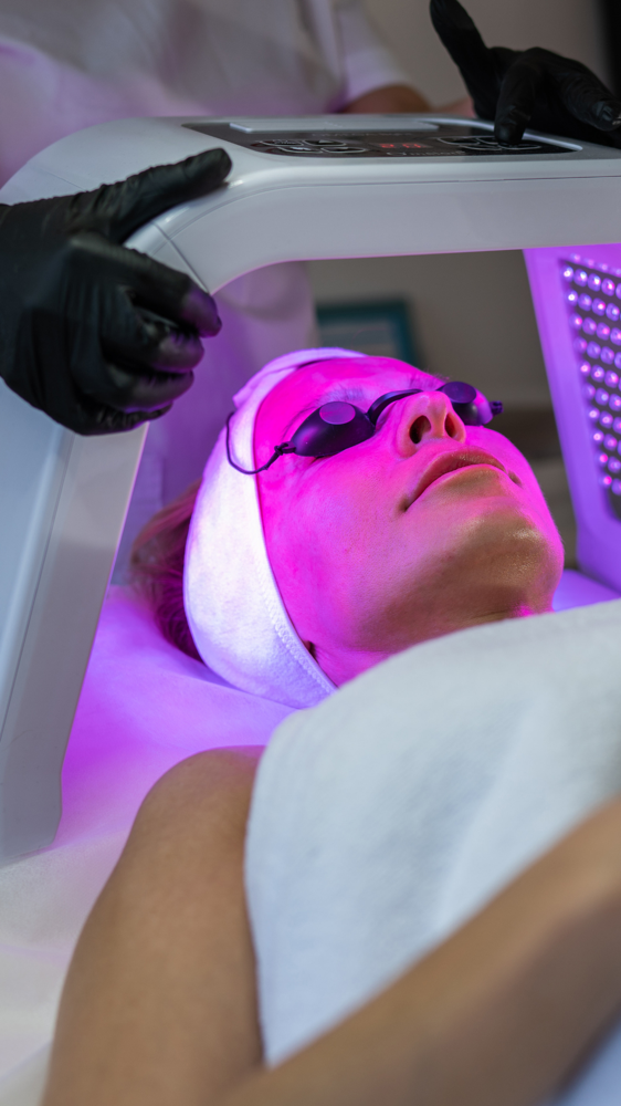 LED LIGHT THERAPY (ADD ON)