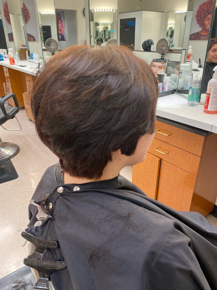 Womens Cut