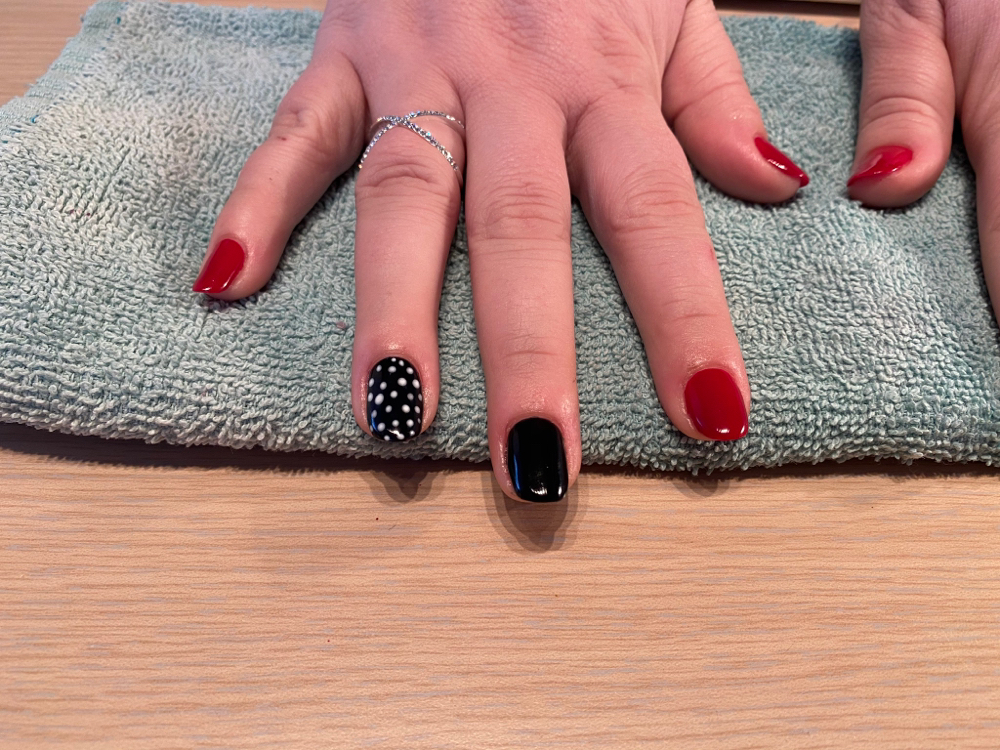 Gel Polish Mani