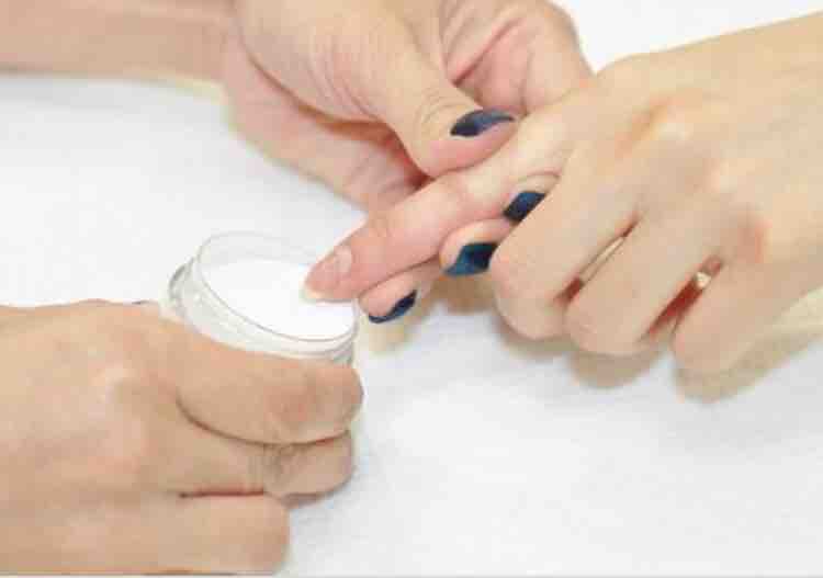 Dip Powder Manicure