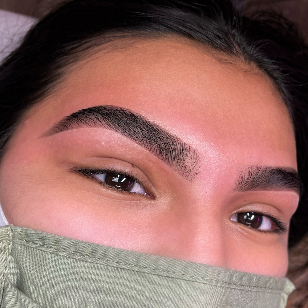 Brow Wax + Hybrid Tint