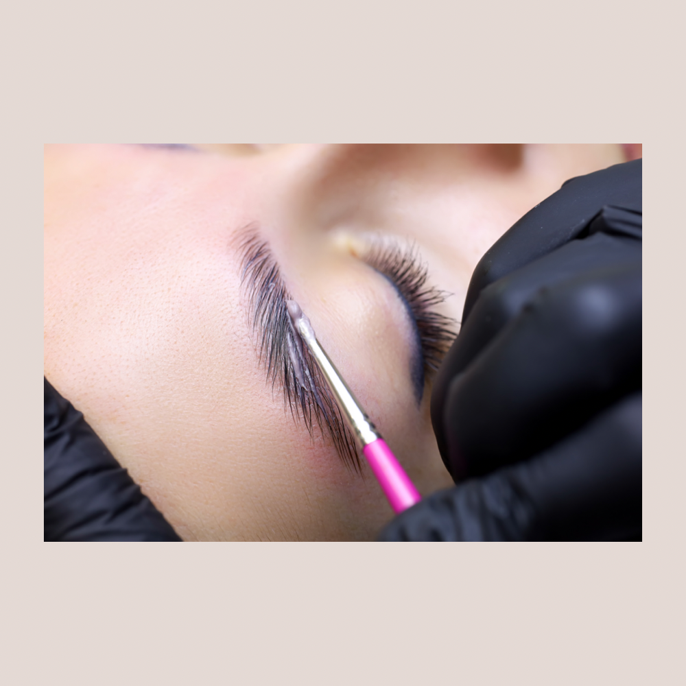 Brow Shape & Tint