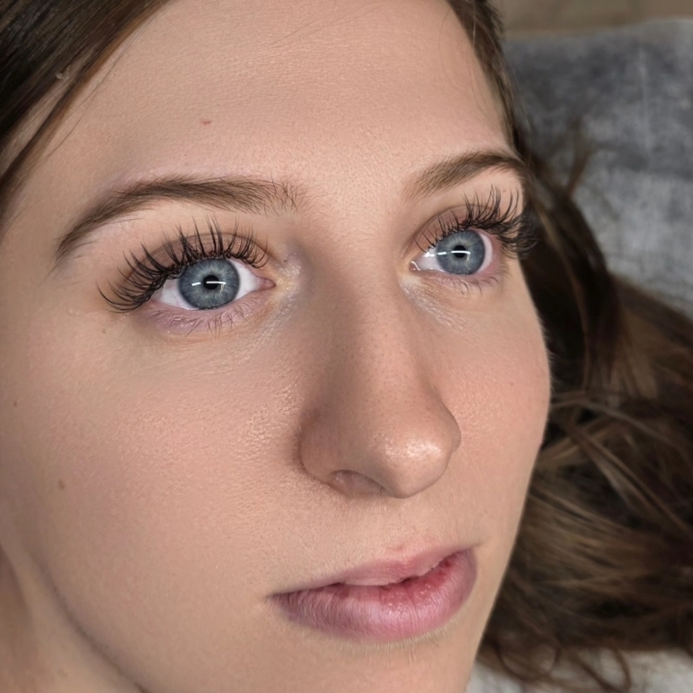 Classic Fullset at LASHME Uyen Beauty Studio in San Diego, CA