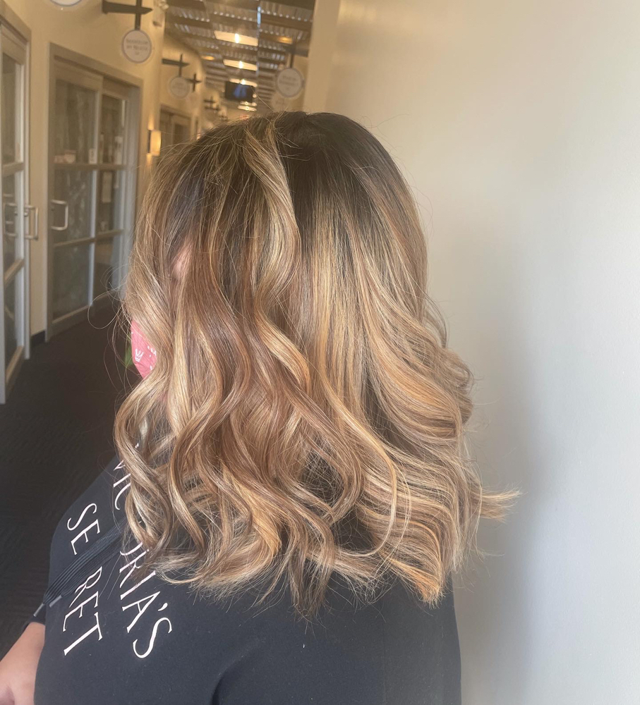 PARTIAL BALAYAGE With  Blowout