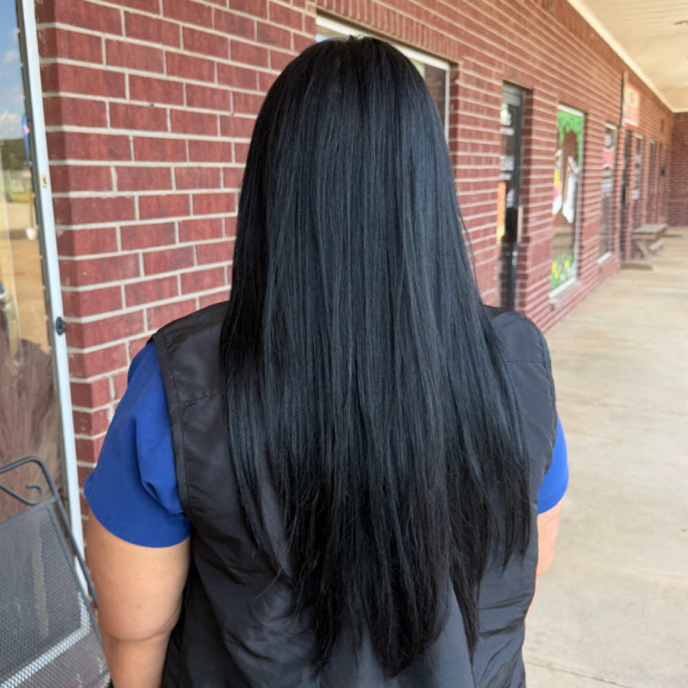Jet Black Hair at Isabella’s Spa in Gilmer, TX