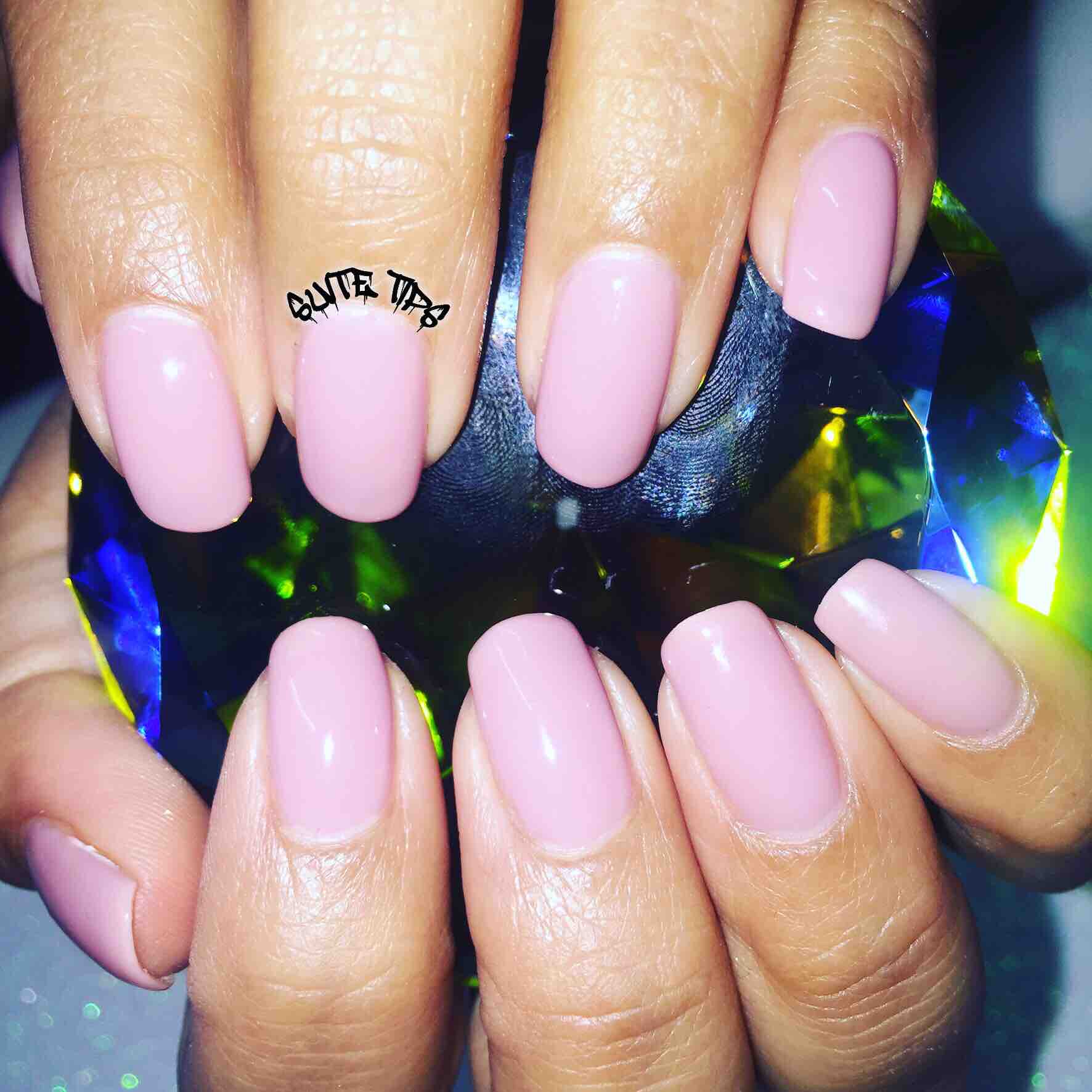 GEL MANICURE