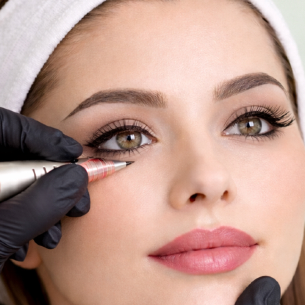 Upper & Lower Liner Initial Session at Glow Haven Esthetics & Wellness in Largo, FL