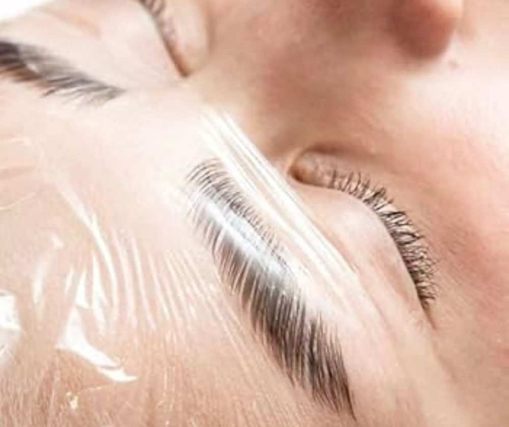Brow Lamination + Wax