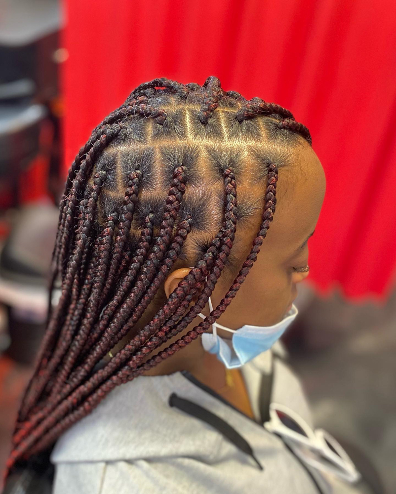 Medium Knotless