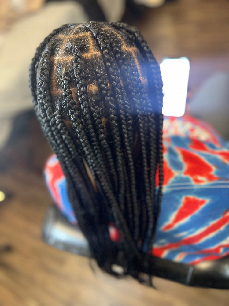Medium Knotless Braids