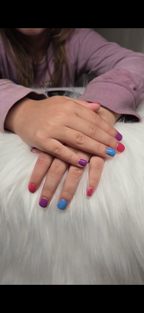 Basic Manicure at Wildflowr Nails in Chehalis, WA