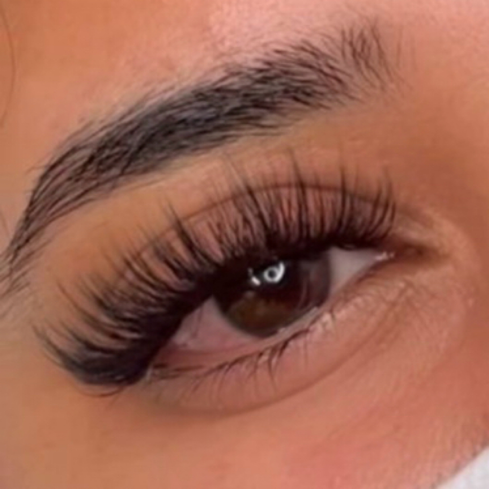 Foreign Lash Fill at De’Amor Lashes in El Paso, TX