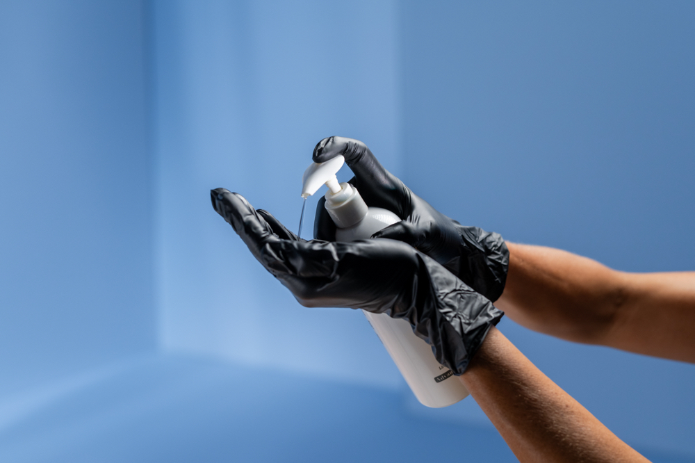 The Gentleman’s Ultrasonic Facial at HIGH BEAUTY in Gearhart, OR