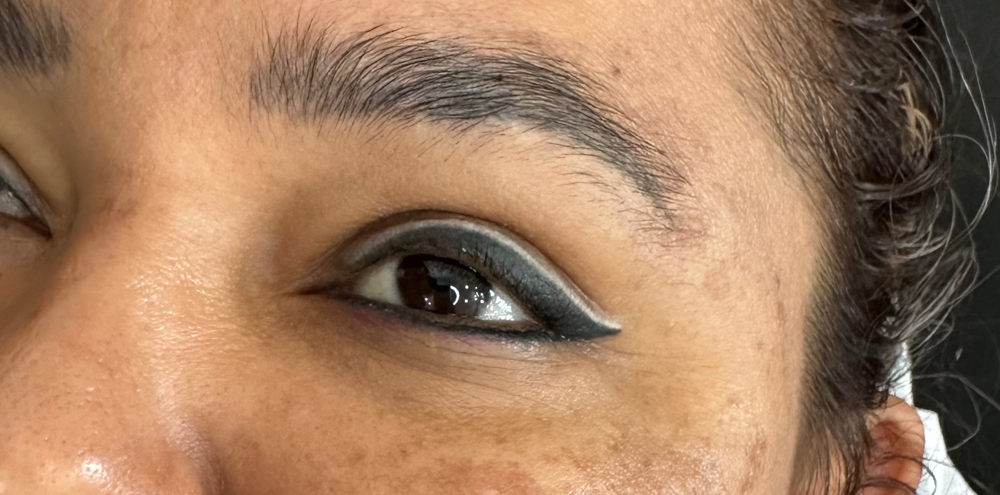 Eye Liner Black at Glam Nails By Merian in Omaha, NE