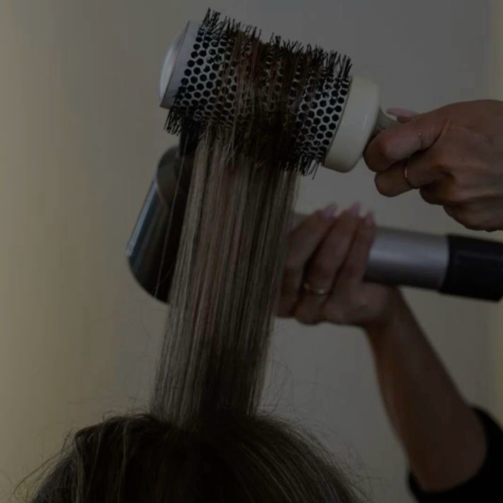 WASH & BLOWDRY at SINTHIIAAHAIRSTYLES in Redlands, CA