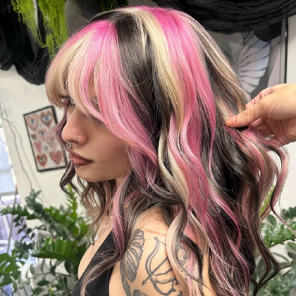color consultation🌈 at Emma Scissorhandz ☆ in Tucson, AZ