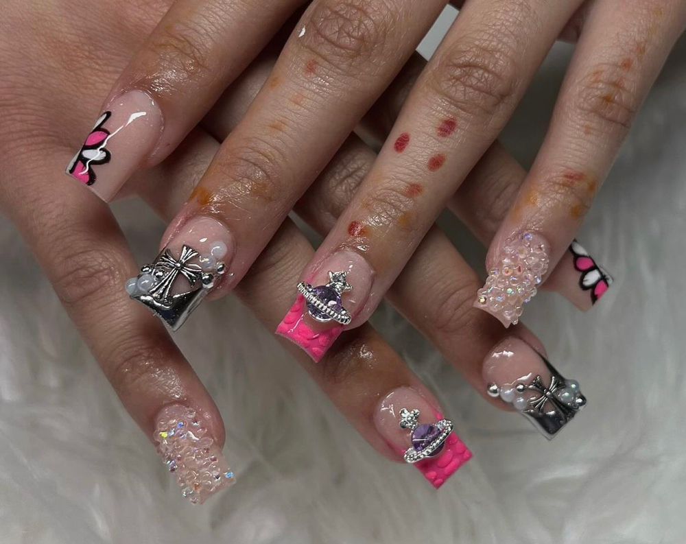 Acrylic Short Set W/ Design