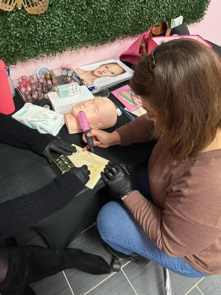 1:1 Powder Brows Training